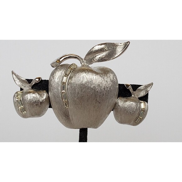 VTG Judy Lee Demi Parure Silvertone & Baguette Apple Clip Earrings & Brooch Set - Picture 11 of 11